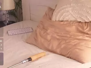Amy-millf's Live Sex Cam Show