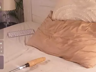 Amy-millf's Live Sex Cam Show