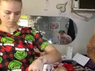 Cicianninospendsometoseesome's Live Sex Cam Show