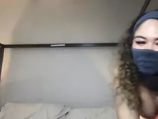 honeysuckles2's Live Sex Cam Show