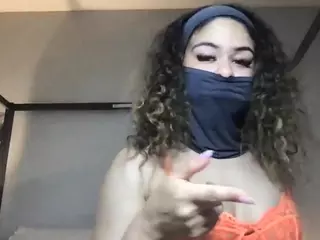 honeysuckles2's Live Sex Cam Show