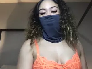honeysuckles2's Live Sex Cam Show