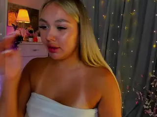 Loneve's Live Sex Cam Show