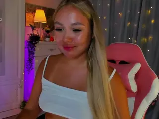 Loneve's Live Sex Cam Show
