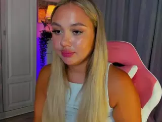 Loneve's Live Sex Cam Show