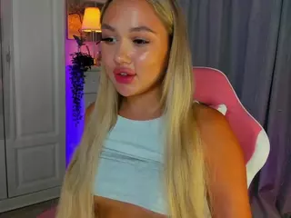 Loneve's Live Sex Cam Show