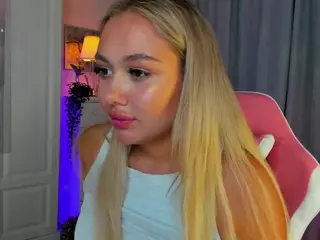 Loneve's Live Sex Cam Show