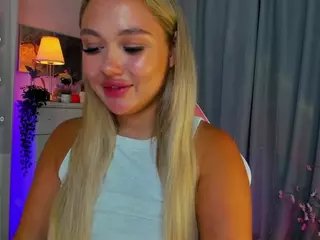Loneve's Live Sex Cam Show
