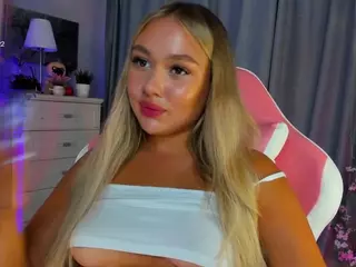Loneve's Live Sex Cam Show