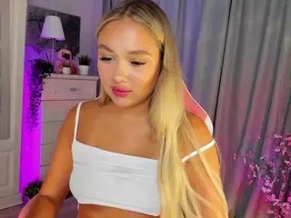 Loneve's Live Sex Cam Show