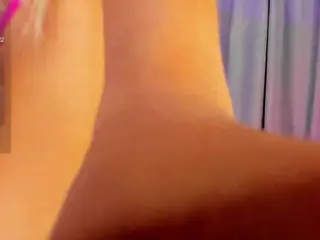 Loneve's Live Sex Cam Show
