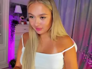 Loneve's Live Sex Cam Show