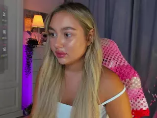 Loneve's Live Sex Cam Show