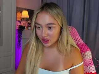Loneve's Live Sex Cam Show