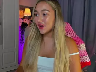 Loneve's Live Sex Cam Show