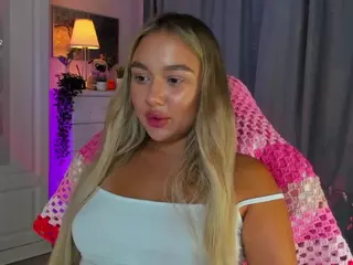 Loneve's Live Sex Cam Show