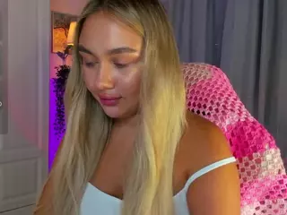 Loneve's Live Sex Cam Show