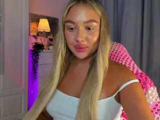 Loneve's Live Sex Cam Show