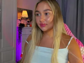 Loneve's Live Sex Cam Show