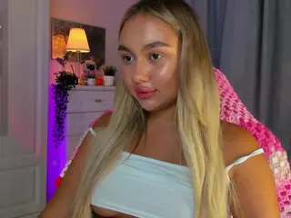 Loneve's Live Sex Cam Show