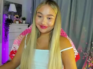 Loneve's Live Sex Cam Show