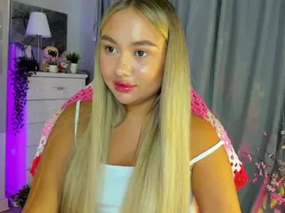 Loneve's Live Sex Cam Show