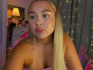 Loneve's Live Sex Cam Show