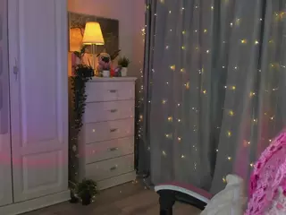 Loneve's Live Sex Cam Show