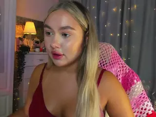 Loneve's Live Sex Cam Show