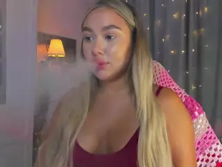 Loneve's Live Sex Cam Show