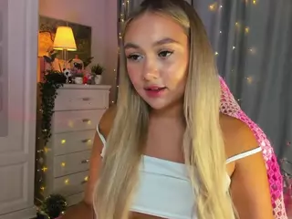Loneve's Live Sex Cam Show