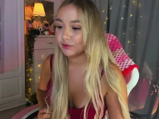Loneve's Live Sex Cam Show