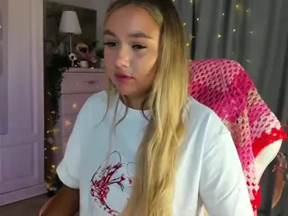 Loneve's Live Sex Cam Show