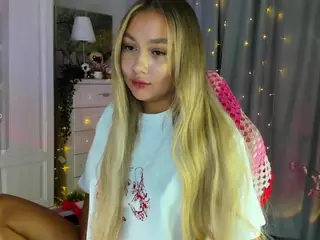 Loneve's Live Sex Cam Show