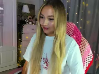 Loneve's Live Sex Cam Show