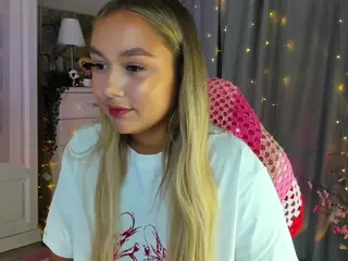 Loneve's Live Sex Cam Show