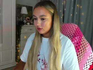 Loneve's Live Sex Cam Show