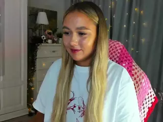 Loneve's Live Sex Cam Show