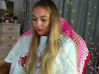 Loneve's Live Sex Cam Show