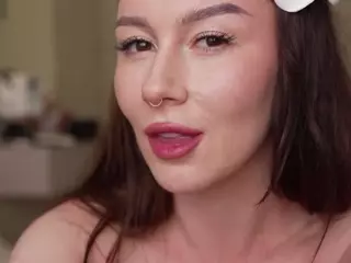 mia-cloudy's Live Sex Cam Show