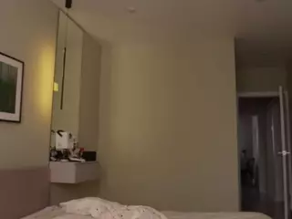 mia-cloudy's Live Sex Cam Show