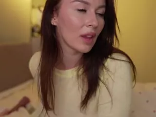 mia-cloudy's Live Sex Cam Show