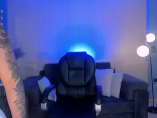 AlanaFord's Live Sex Cam Show