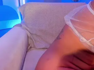 AlanaFord's Live Sex Cam Show