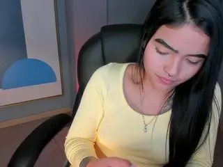 AlanaFord's Live Sex Cam Show