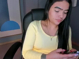 AlanaFord's Live Sex Cam Show