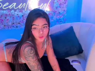 AlanaFord's Live Sex Cam Show
