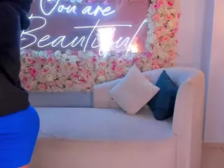 AlanaFord's Live Sex Cam Show