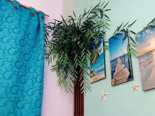 EMIASAMANTA18's Live Sex Cam Show
