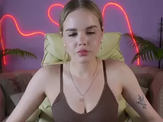 EvaCrush's Live Sex Cam Show